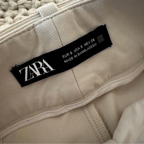 Women’s Trousers with belt - Picture 4 of 4